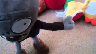 Plants vs zombies Plush: Zombie gets his brain.