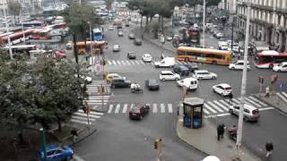 Napoli Piazza Garibaldi Traffic (2)