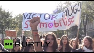 Французская молодежь выступила против депортации подростков