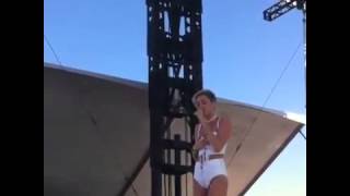 Miley Cyrus - "Wrecking Ball" Live iHeartRadio Music Festival 2013 (Crying)