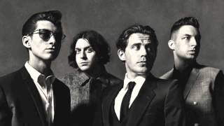 Arctic Monkeys - Hold On We're Going Home (Drake Cover)