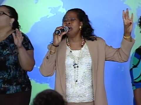 CJAX Music ministers "Awesome" by Pastor Charles Jenkins and Fellowship Chicago Live