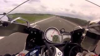 A chase at 300Km/h Wow! My heart was racing the whole time I was watching this video Crazy!