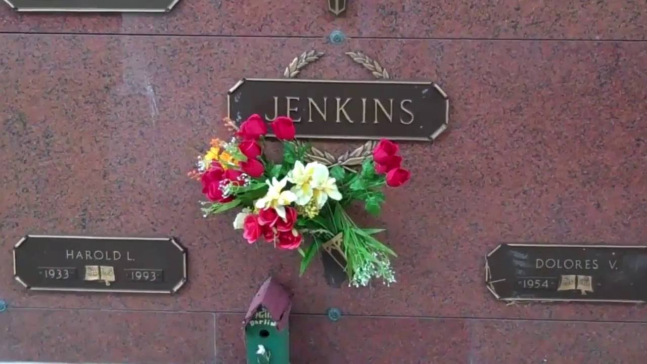 Conway Twitty's grave site in Tennessee. YouTube