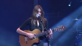 Blackout of Carla Bruni-Sarkozy during a concert against Alzheimer's - 26/09