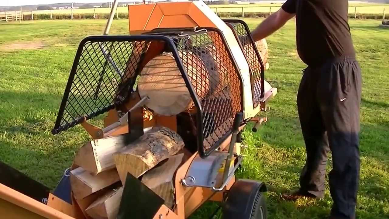  Video of the RR2000 Firewood Processor with the conveyor - YouTube