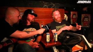 Red Fang Interview Moscow 2013 -- Интервью Red Fang в Москве 2013