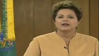 Chuck Norris assiste Dilma no Jornal Nacional 21/06/2013