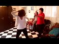 harlem shake y que se enoja la mama jajajaja