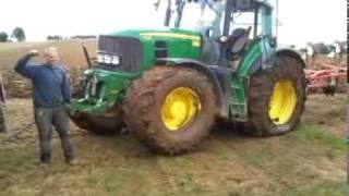 John Deere 7530