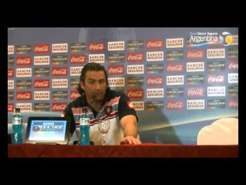 Juan Antonio Pizzi (DT de San Lorenzo)