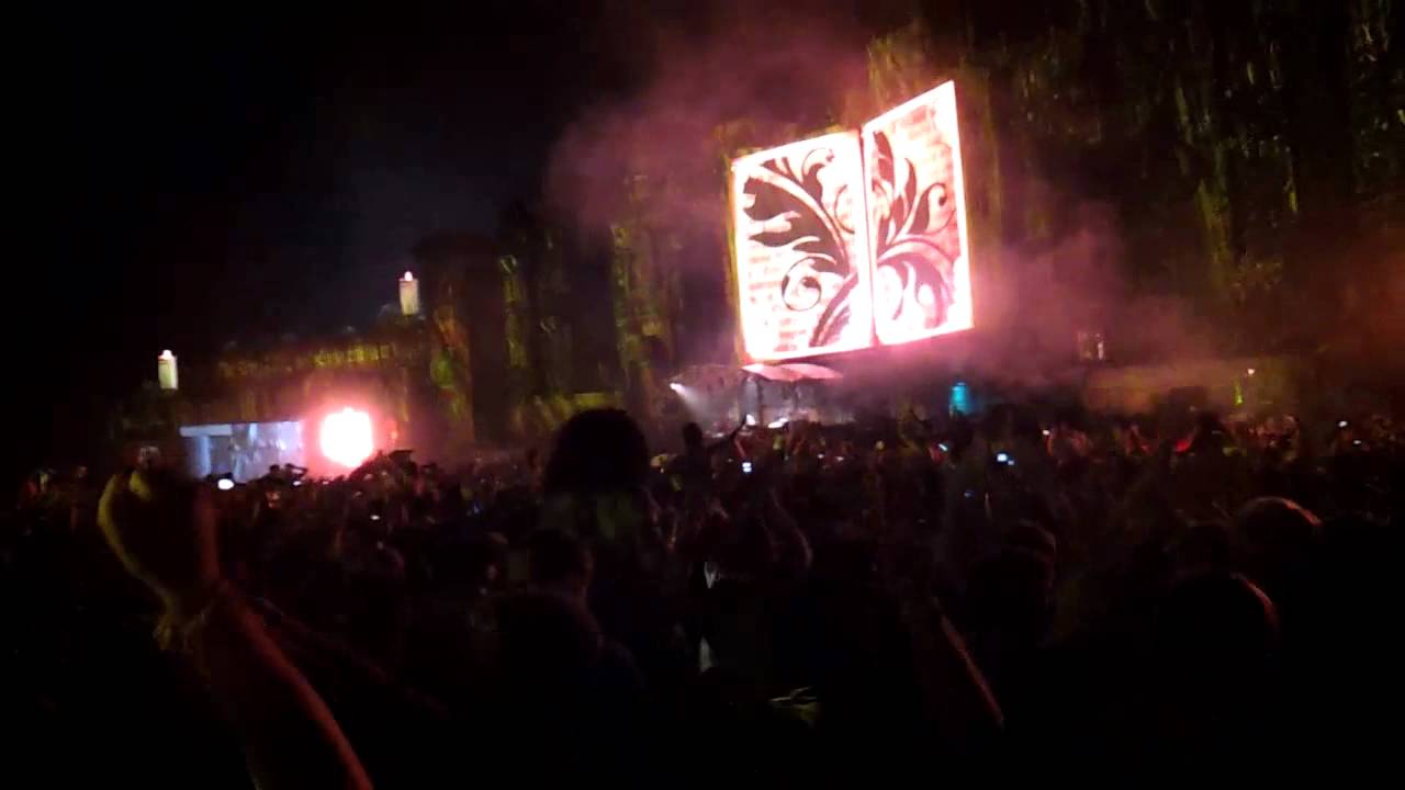 deadmau5 - The Veldt (Tommy Trash Remix), live @ Tomorrowland 2012 ...