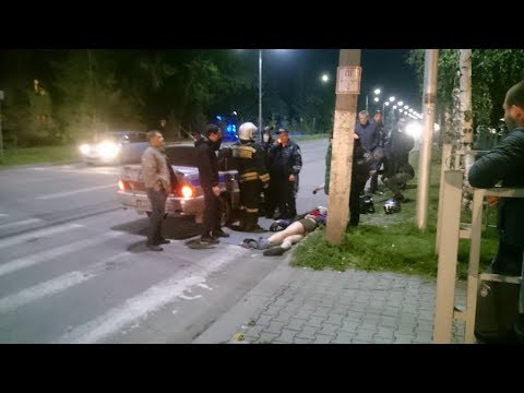 В Бердске в столкновении с автомобилем погиб мотоциклист В Бердске в столкновении с автомобилем погиб мотоциклист