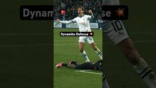 Wow! 🤯 The Art Of The Tackle! 🎨🖌️