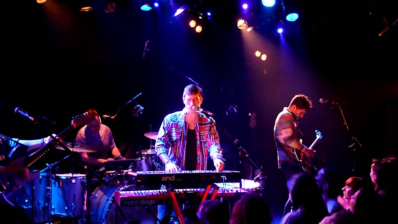 Walk The Moon - Quesadilla (Live @ La Maroquinerie, Paris 01-03-2013 ...