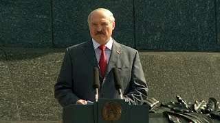 Лукашенко: мы должны остановить трагические события в Украине, чего бы нам это ни стоило