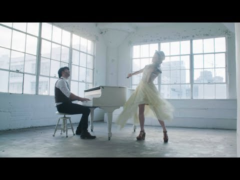 Lindsey Stirling - The Greatest Showman Medley