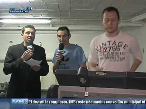 Rencontre avec Samir Baala, coach sportif, qui nous présente les vertus du sport sur notre santé et nous prodigue les bons conseils pour y aller progressivement ... (DROITS RESERVES . Pour toute exploitation sur TV, web, mobile, aller sur http://wizdeo.com/s/banqueimages )