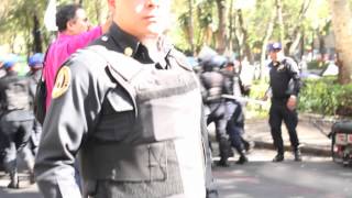 Policía capitalina impide protesta y huelga de hambre.