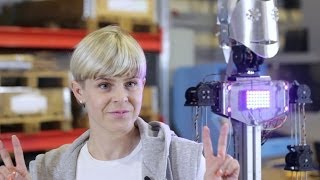 The Robot Project - Robyn meets the robot