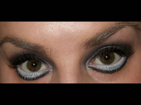 Lady GaGa Bad Romance big eyes makeup tutorial