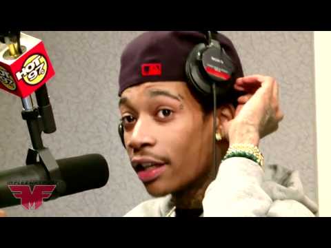 Wiz Khalifa Freestyle On Hot 97!