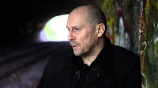 Alain Soral en ITW Tunnel dans GONG