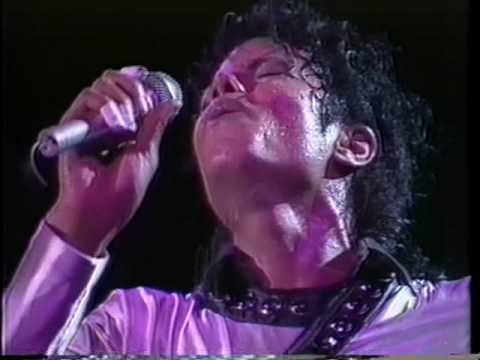 MICHAEL JACKSON-HUMAN NATURE-LIVE IN JAPAN - YouTube