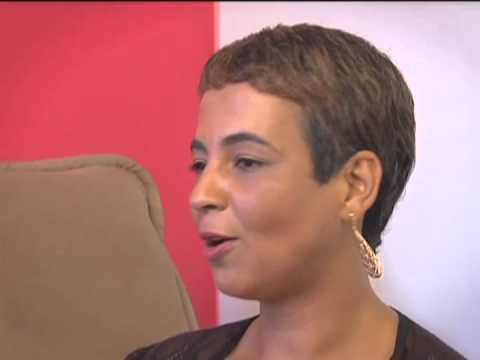 Duas mulheres contam como superaram o câncer de mama