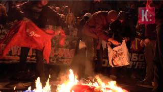 Марш УПА: фаєр-шоу та спалені прапори Партії регіонів та КПУ