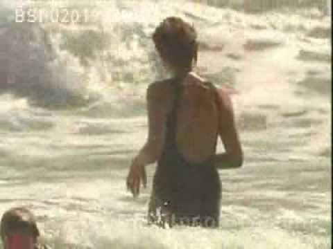 Princess Diana at the beach - YouTube