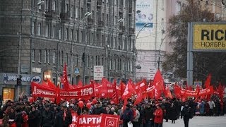 4 тысяч новосибирцев приняли участие в демонстрации и митинге в честь годовщины Великого Октября