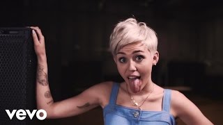 Miley Cyrus - Bangerz (VEVO Tour Exposed)