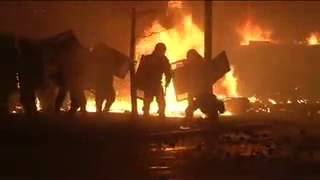 18.02.14 - В центре Киева идет настоящая война… Взорвали БТР