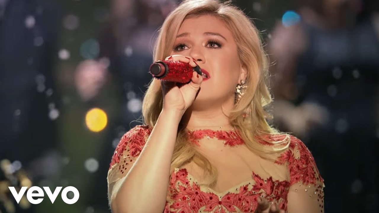 Kelly clarkson christmas song lyrics information