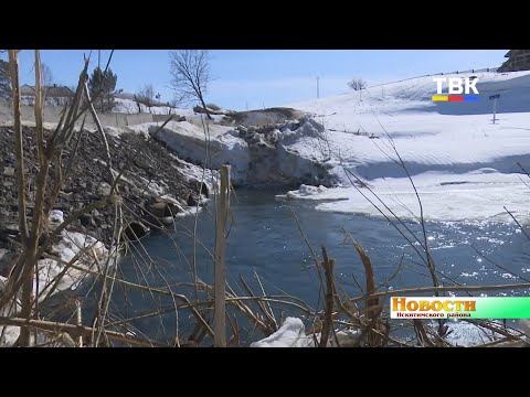 При сильном паводке демонтируют объездную дорогу через р. Ик в д. Новососедово