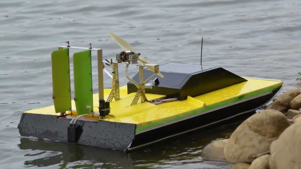 Electric Airboat RC - YouTube