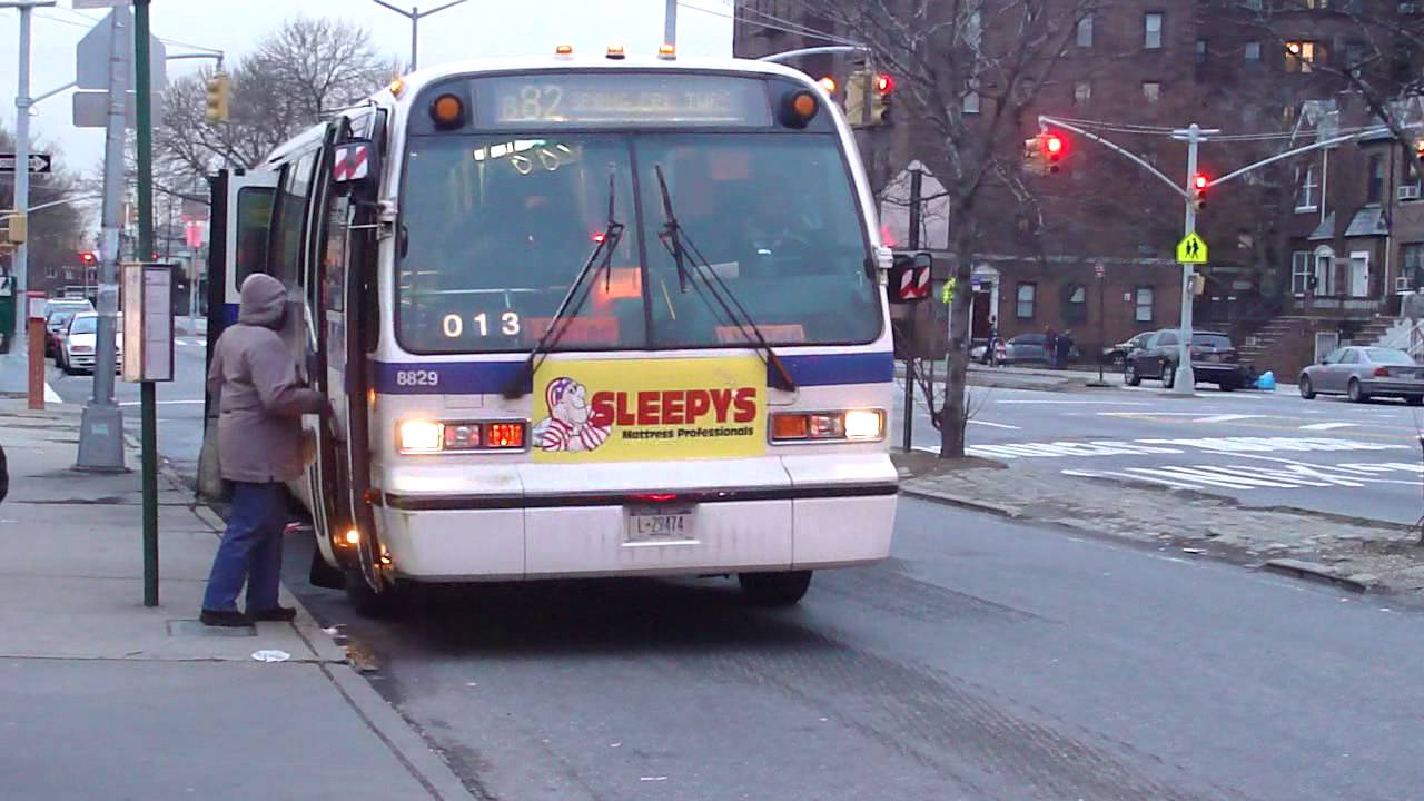 MTA NYCT Bus 2009 Orion VII NG B7 4126 & 1996 NovaRTS B82LTD Bus