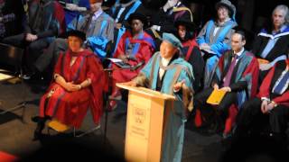 Eason Chan at Kingston Univeristy Graduation Ceremony - singing 天下無雙