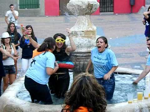 Maribel Ruiz (discotrailer) en Gascueña. PROMESA CUMPLIDA: ¡¡A LA FUENTE!!