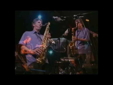 Bob Mintzer and the Yellowjackets - Les Is Mo