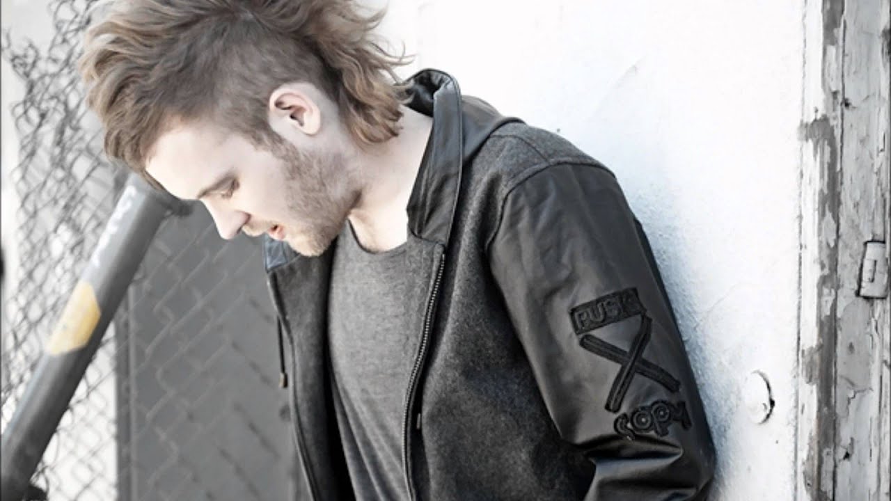 Rusko - Thunder (Feat. Bonnie McKee) (Tantrum Desire Remix) - YouTube