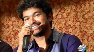 Vijay to imitate rajini & kamal in Nanban