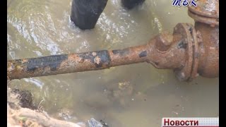 Воду в центре Искитима отключали, чтобы поменять «вставыш» магистрального водовода