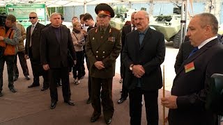 Лукашенко: Беларуси нужна мобильная армия с эффективным вооружением