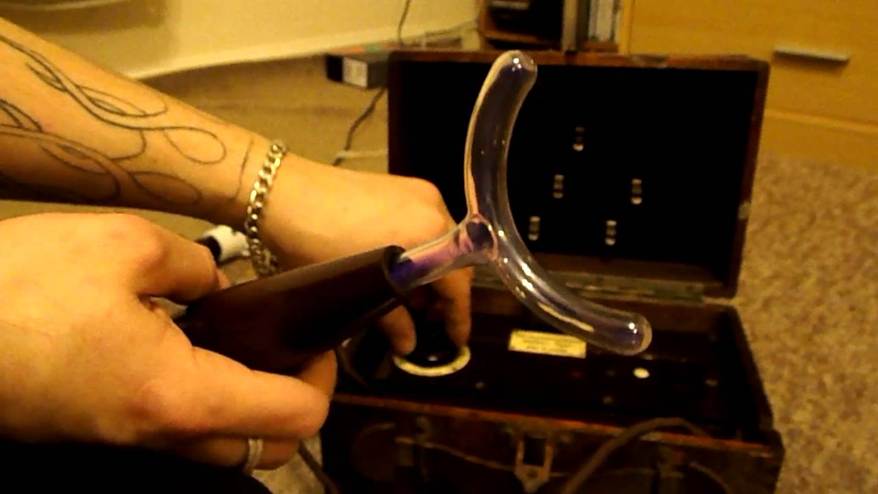 VIOLET WAND, HIGH VOLTAGE HIGH FREQUENCY NOW BEING USE AS SEX TOY NOT