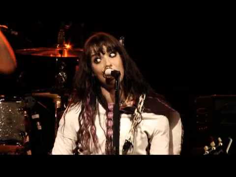 Live In Philly 2010 Download Halestorm