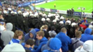 Polizeieinsatz FC Schalke 04 - PAOK Saloniki 21.08.2013 in der Nordkurve