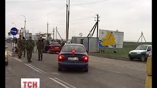 Українські війська продовжують евакуацію з Криму