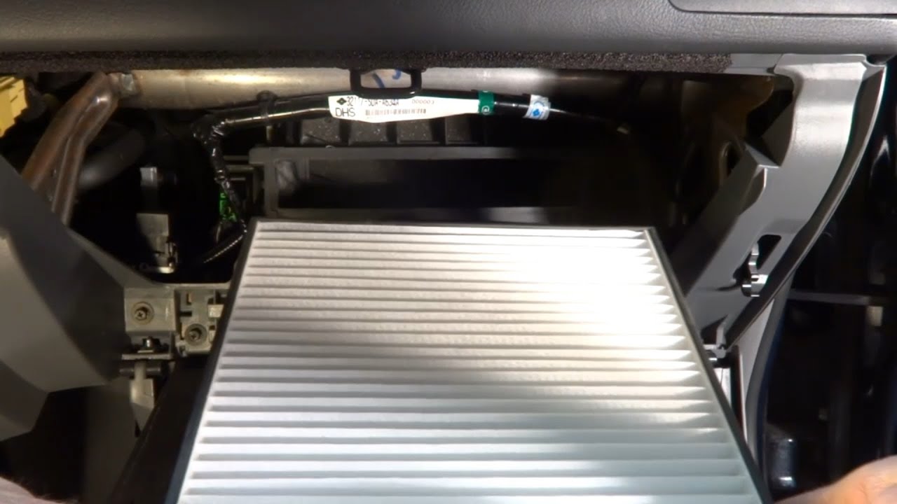 How To Change The Cabin Air Filter In 2003-2007 Honda Accord - YouTube